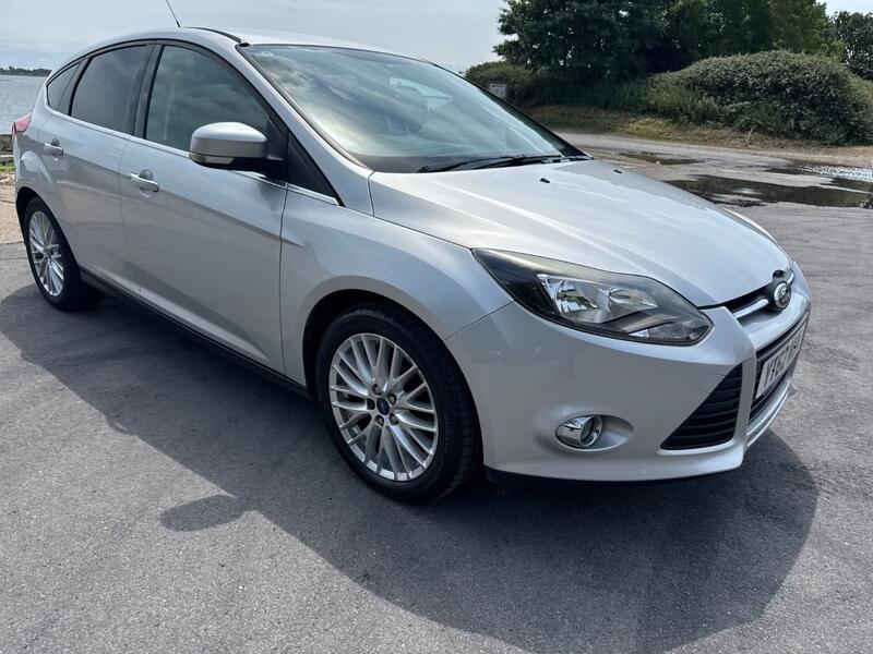 FORD FOCUS 1.0 T EcoBoost Zetec